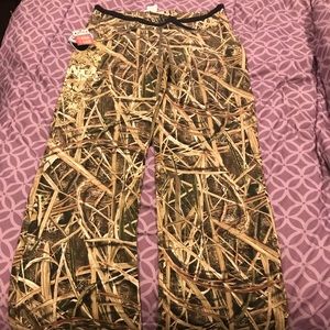 Women’s Stretchy Camo Pants